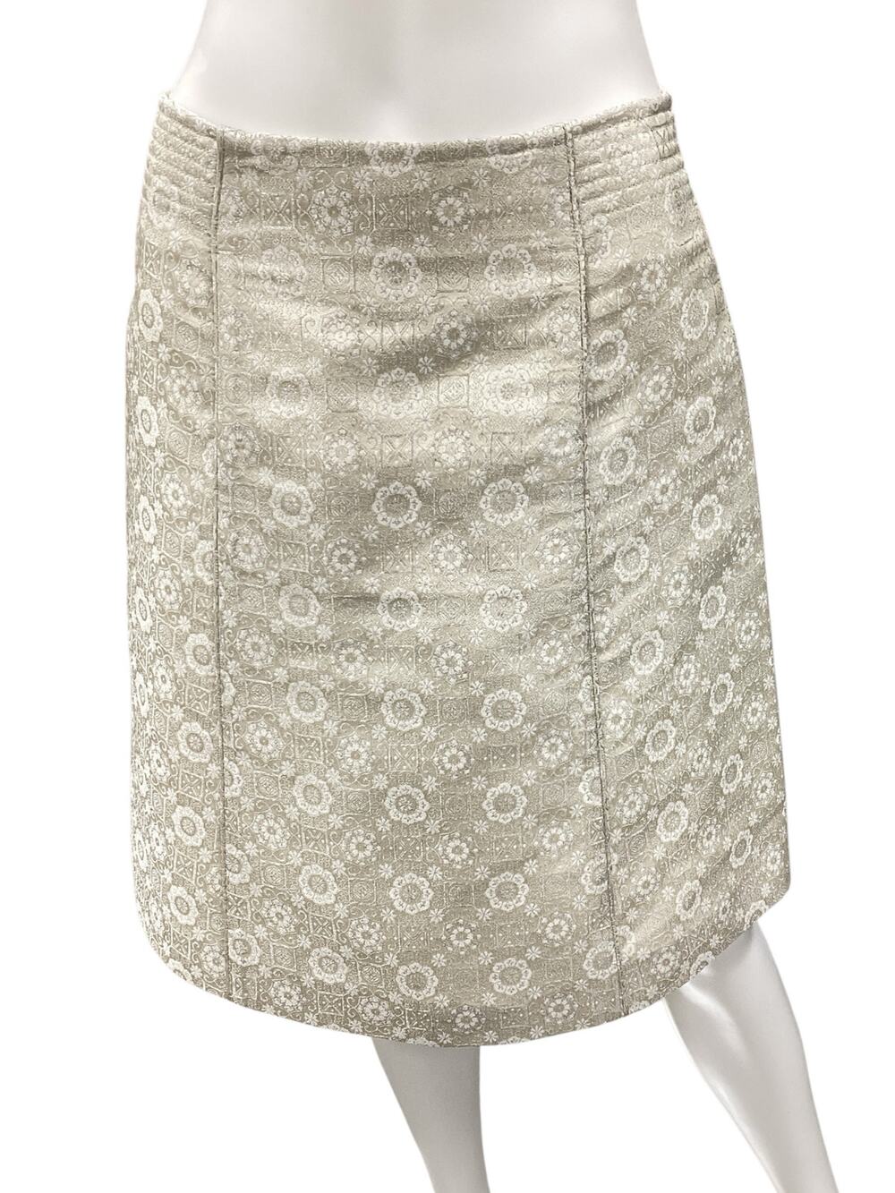 Chloé Skirt Women’s Size 6 Silver Shimmer A-Line Knee Length “Porcelaine” Color